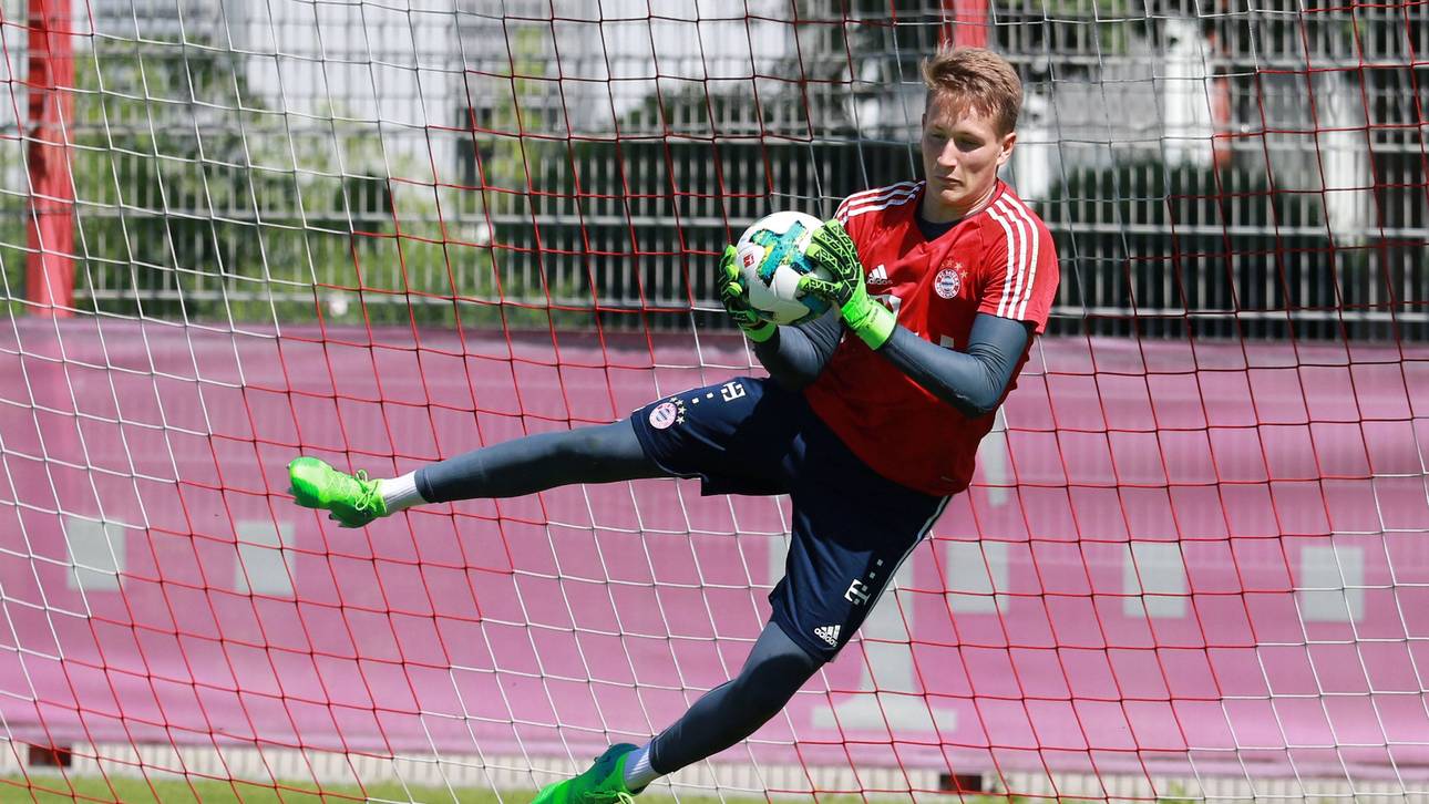 Bayerns Torwart-Bubi heiß begehrt