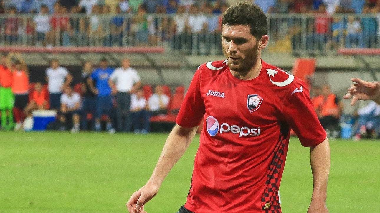 Kapitän des BVB-Gegners im Knast