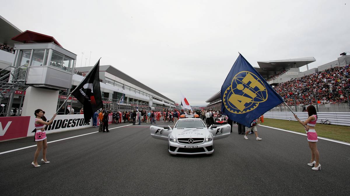 FUJI SPEEDWAY: Fuji verdrängt nach Umbaukosten von 120 Millionen Euro zweimal Suzuka als Ausrichter des GP von Japan. Bereits in den 70ern steigen dort zwei Rennen - wie 2007, 2008. Die Konkurrenz zwischen den Strecken Fuji und Suzuka ist auch eine Konkurrenz zweier Autobauer