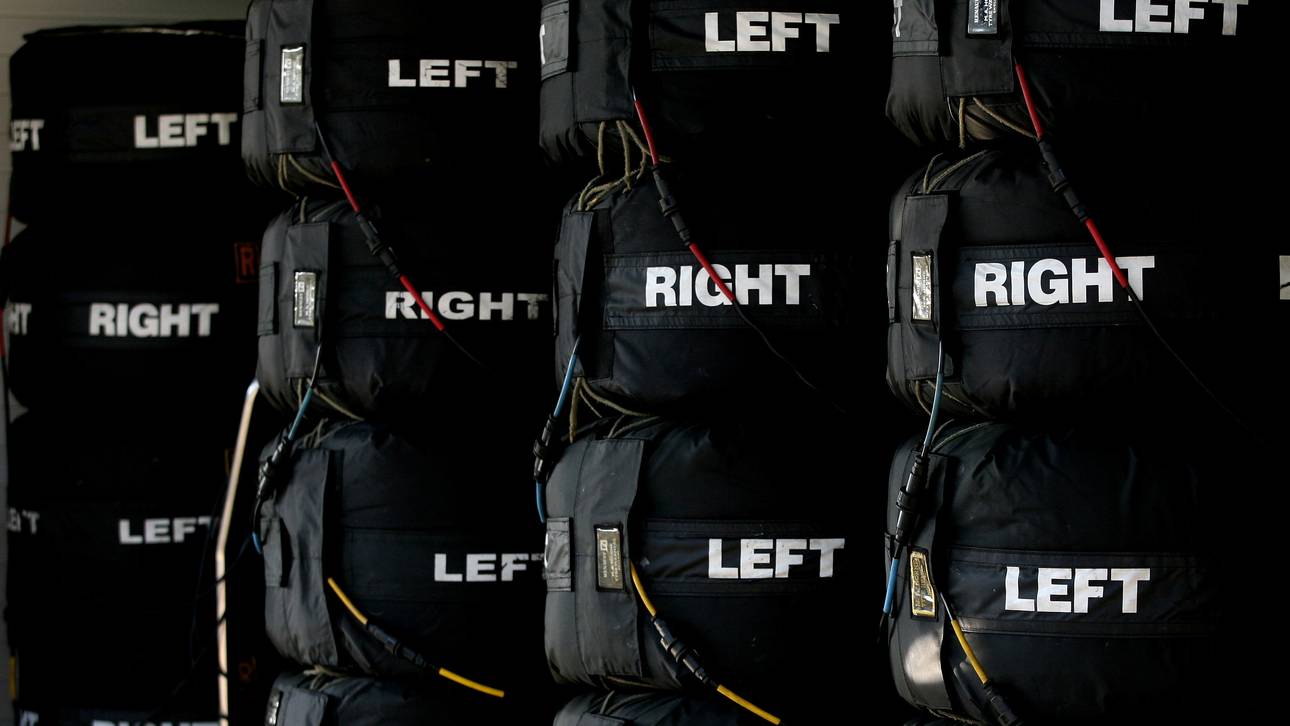 Lotus leiht Decken bei Konkurrenz