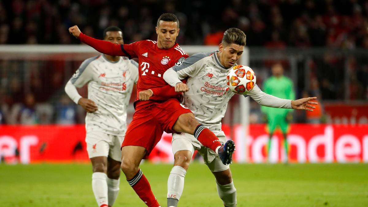 THIAGO: Gute erste Hälfte des Spaniers. Thiago ist Abfangjäger und Ballverteiler zugleich, haut sich auch in etliche Zweikämpfe rein. Pech mit einem Schuss, der über das Tor geht (9.). Ansonsten ist offensiv wenig von ihm zu sehen. Sieht Gelb nach einem Foul an Wijnaldum (66.). Danach nur noch wenig Aktionen. SPORT1-Note: 4