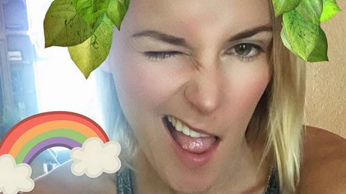 Das Faible fürs Blödeln hat sich Young trotz allem bewahrt - sie lebt es nun halt bei Twitter, Snapchat und Instagram aus