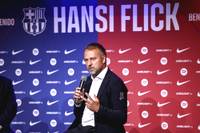 Der FC Barcelona versprüht dank Neucoach Hansi Flick und Wunderkind Lamine Yamal zwar ganz viel Euphorie. Doch ein Mannschaftsteil dürfte zum Saisonstart reichlich Probleme aufwerfen. 