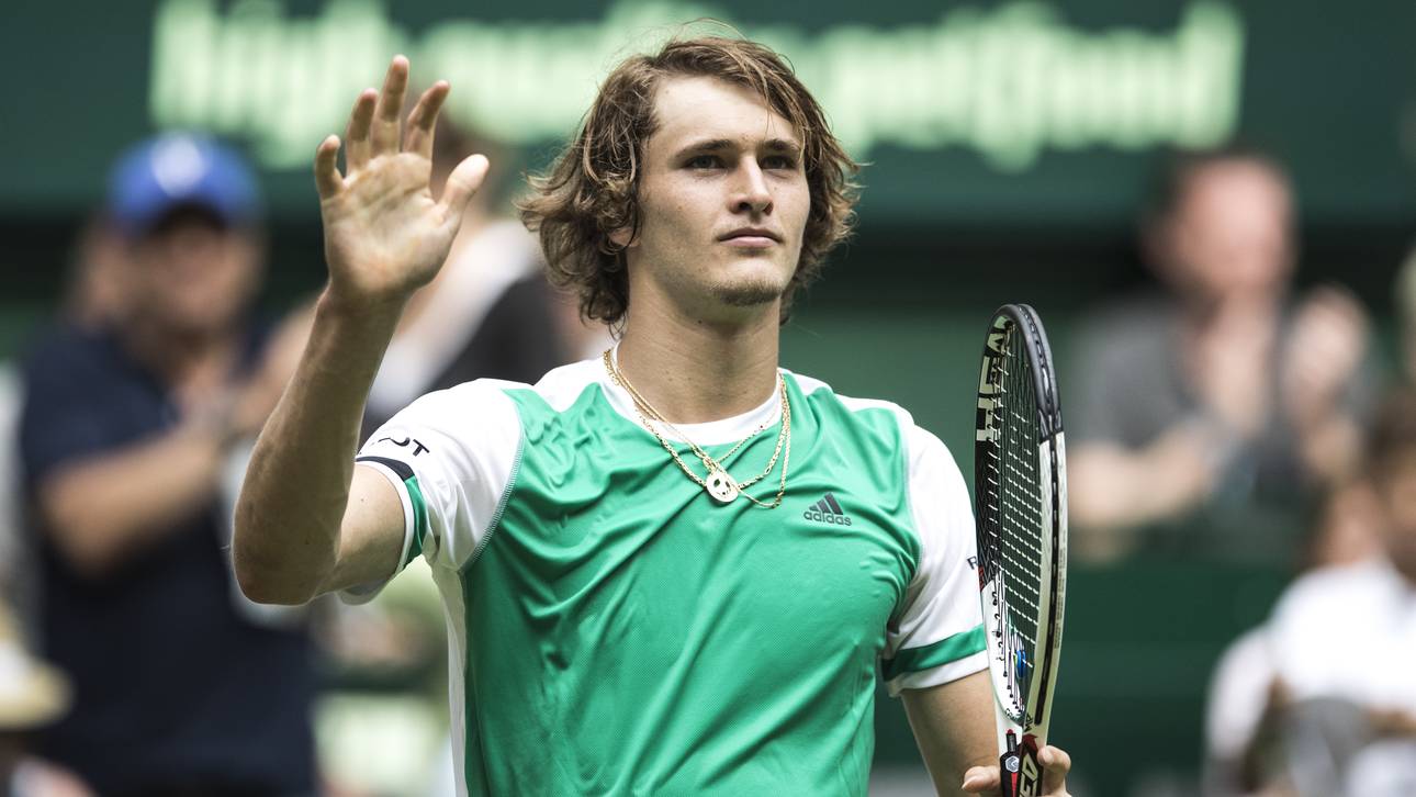 Zverev schlägt Kohlschreiber klar