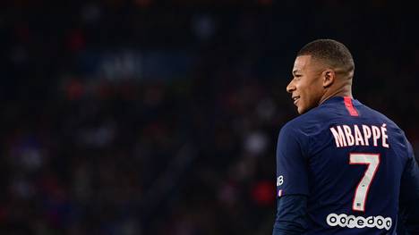 Paris Saint-Germain's French forward Kylian Mbappe looks on during the French L1 football match between Paris Saint-Germain (PSG) and Olympique de Marseille (OM) at the Parc des Princes stadium in Paris on October 27, 2019. (Photo by Martin BUREAU / AFP) (Photo by MARTIN BUREAU/AFP via Getty Images)