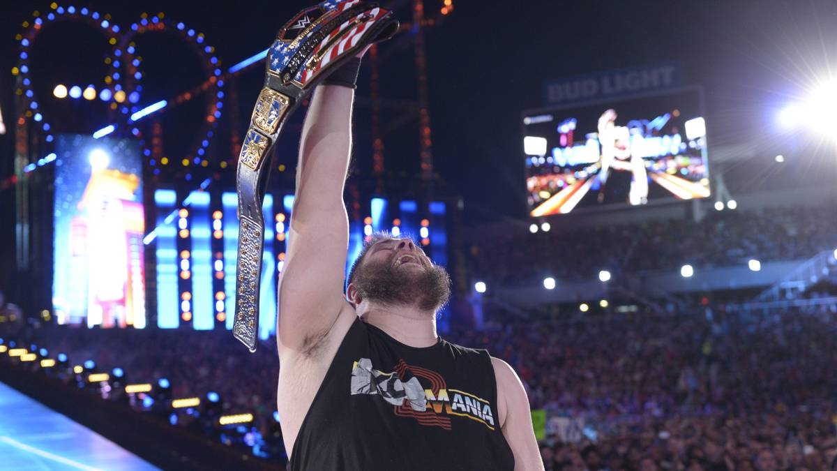 Am Ende ergaunert sich Owens den Gürtel, auch weil er Jericho einen Tritt in die Kronjuwelen verpasst. Nicht gerade die feine englische Wrestling-Art