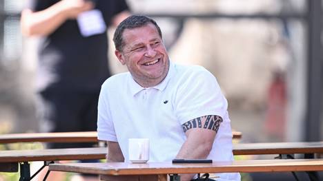 Max Eberl hat stand jetzt auf dem Transfermarkt alles richtig gemacht und bekommt maximale Rückendeckung von Uli Hoeneß. Wie lange hält der Treueschwur? Einige Deals muss Bayerns Sportvorstand nämlich noch eintüten.