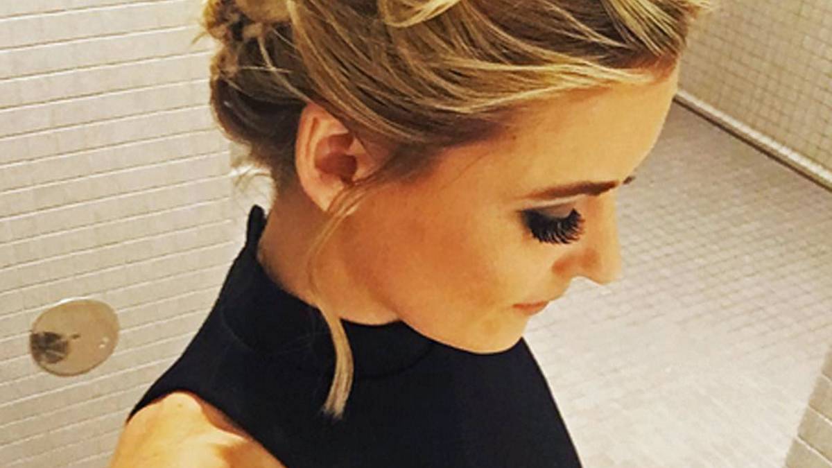 "Vor zehn Jahren hätte ich mir nicht vorstellen können, zu WWE zu gehen Wrestling-Kommentatorin zu sein", gestand Young SPORT1 einmal. Sie war Kindermodel und ging ursprünglich nach L.A., um Comedy-Schauspielerin zu werden. Wieso sie stattdessen beim Wrestling landete?