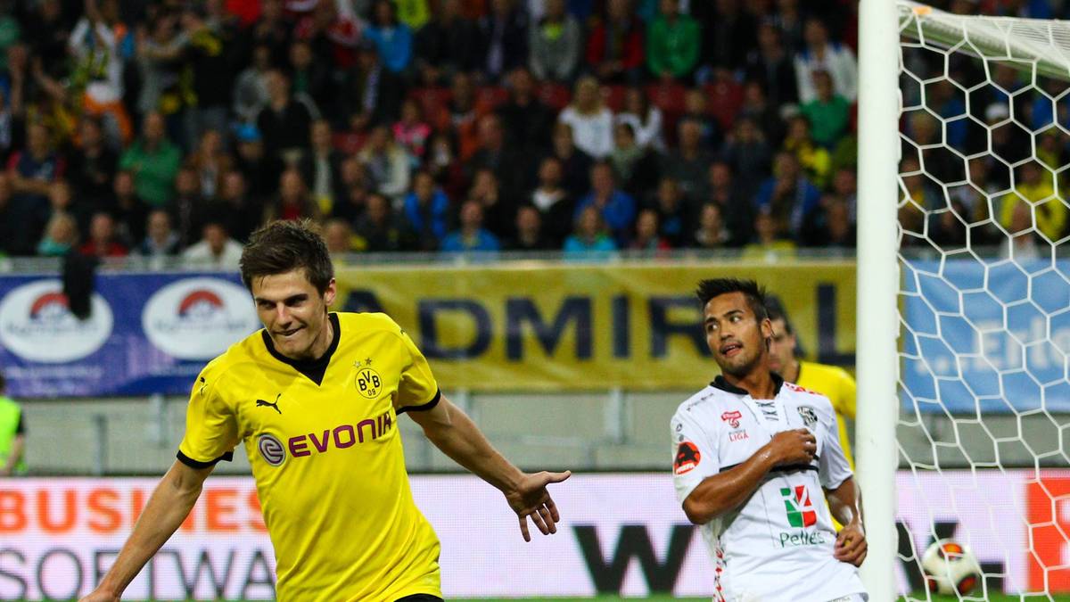 Kaum ist eine Viertelstunde gespielt, führen die Dortmunder auch schon nach einer schönen Kombination durch Jonas Hofmann 