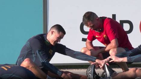 Zum ersten Mal leitete der ehemalige Nationaltrainer Belgiens, Roberto Martinez, das Training Portugals. Cristiano Ronaldo war dabei trotz seines Wechsels zu Al-Nassr im Kader der Selecao.