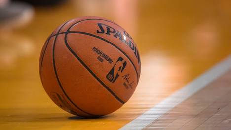 Die BBL ist seit dem 12. März unterbrochen, auch die NBA setzt den Spielbetrieb bis auf Weiteres aus
