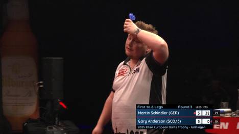 Martin Schindler scheitert bei der European Darts Trophy in einem sehenswerten Match im Decider an Gary Anderson, obwohl er selbst Matchdarts hatte.