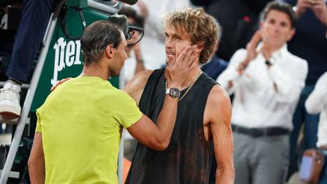 Rafael Nadal (l.) mit Alexander Zverev