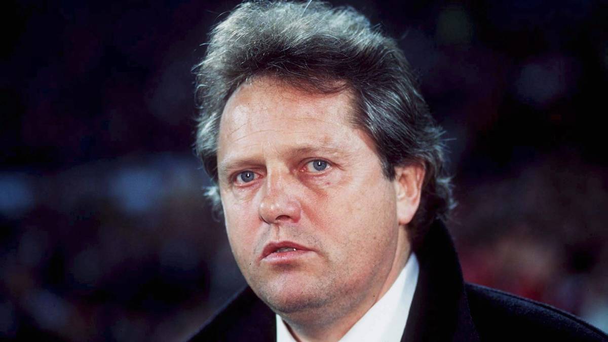 ARIE HAAN (15 Tage): Der niederländische Coach wird in der Saison 1989/90 beim VfB Stuttgart entlassen