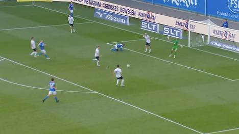 Die Highlights der Partie Hansa Rostock - SSV Ulm 1846 aus der 3. Liga im Video. 