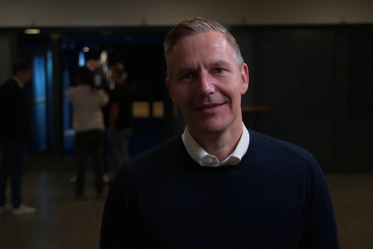 Schalke-Aufsichtsratsvorsitzender Axel Hefer spricht mit SPORT1 über die Beweggründe, Frank Baumann als neuen Sportvorstand auf Schalke anzustellen.