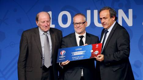 FBL-EURO-2016-UEFA-PRESSER