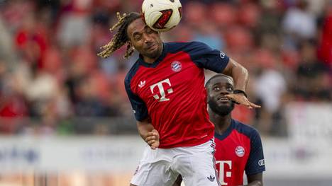Bayern-Sportdirektor Christoph Freund erklärt das Umdenken in der Transferpolitik bei Sascha Boey und welche Rolle die geschlossenen Märkte dabei spielen.