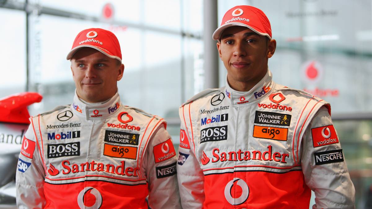 2008: Mit Heikki Kovalainen (l.) sitzt nach Häkkinen und Räikkönen der dritte Finne am Steuer. Dieser gewinnt gleich ein Rennen und belegt Platz sieben in der Fahrerwertung