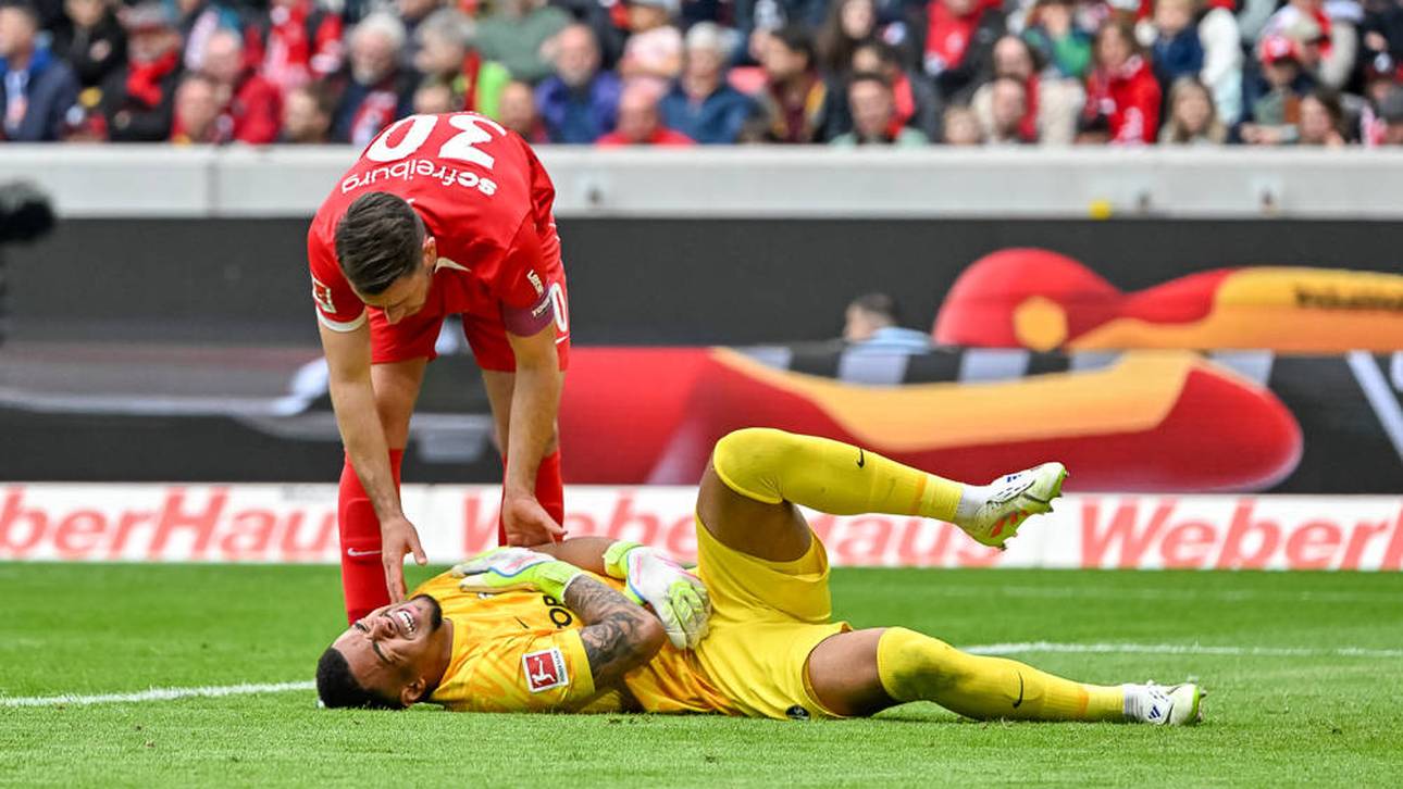 Noah Atubolu (gelb) musste verletzt ausgewechselt werden