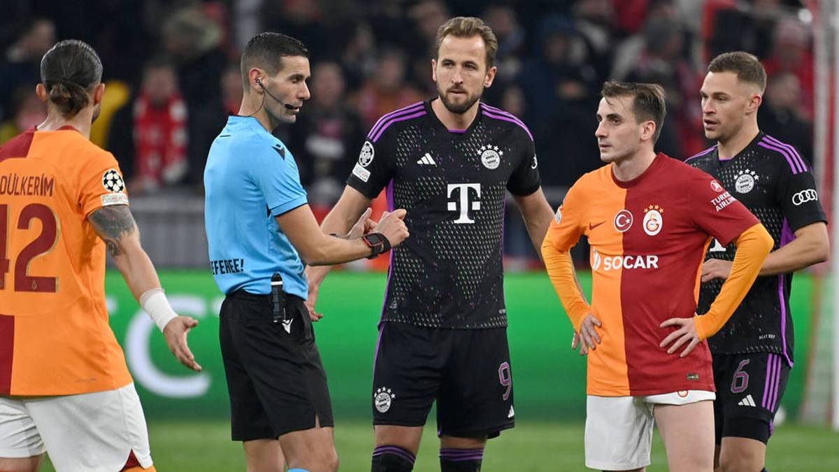 Der Referee sorgte beim Bayern-Sieg gegen Galatasaray für Verwirrung