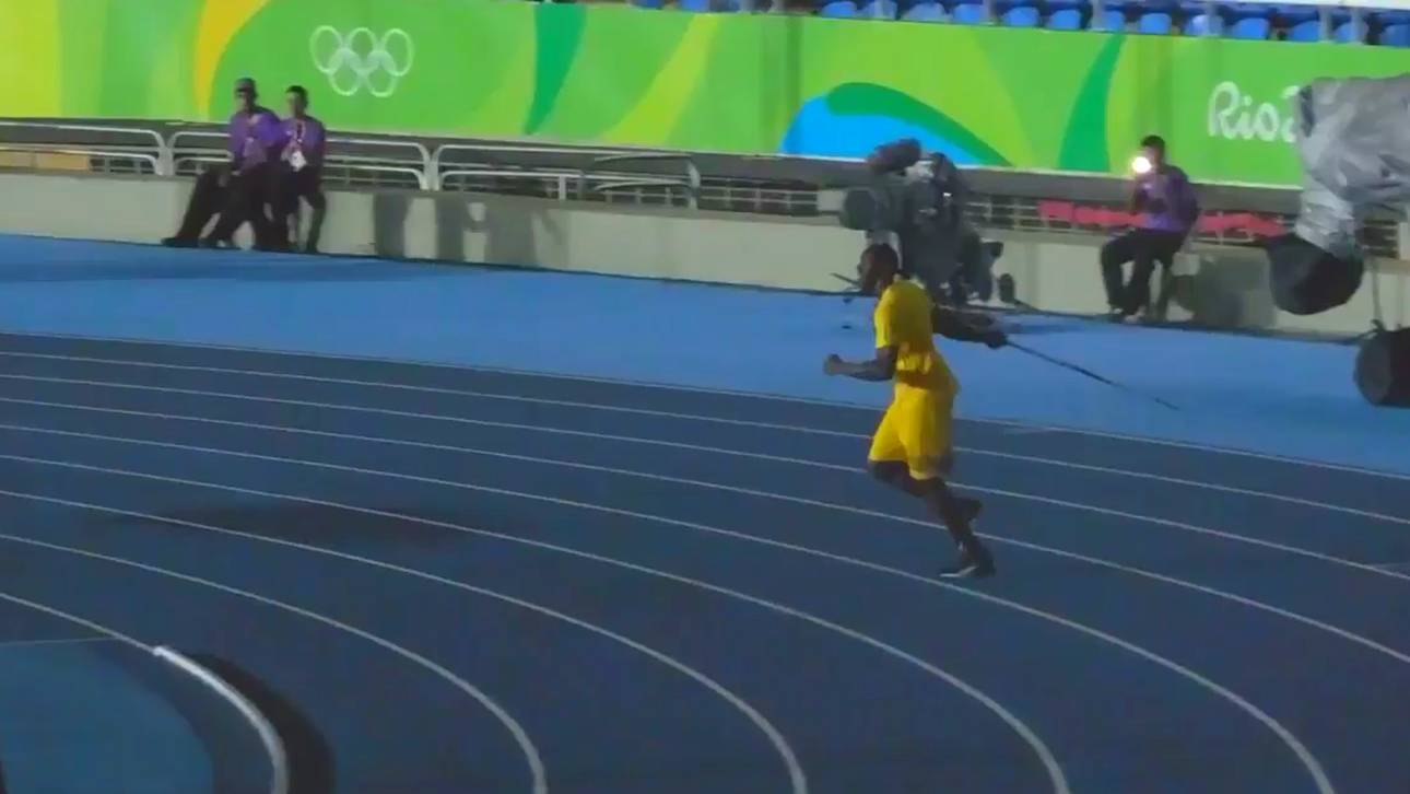 Bolt mit Speer fast wie deutsches Duo