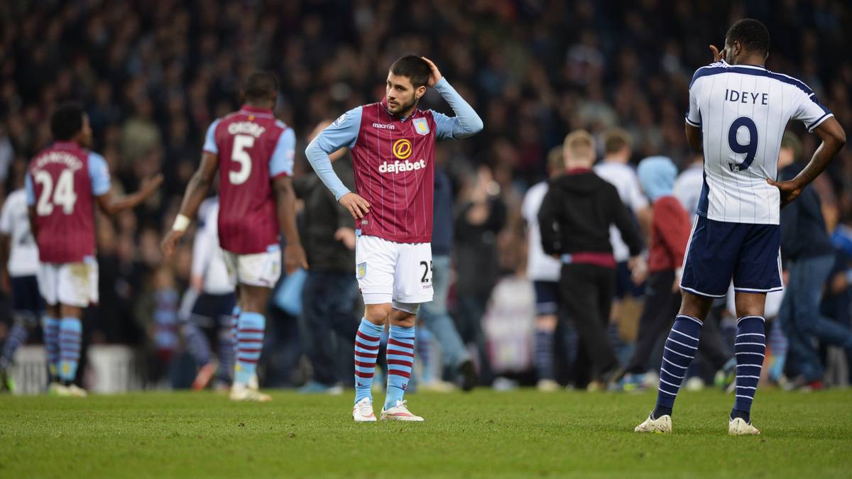 Auch die Kollegen ahnen, dass der Platzsturm unangenehme Folgen für den Klub haben wird