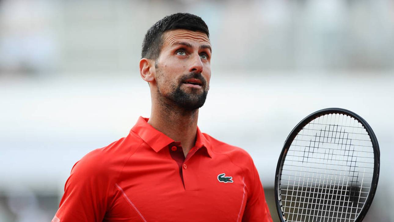 Flaschenwurf! Djokovic reagiert mit Helm