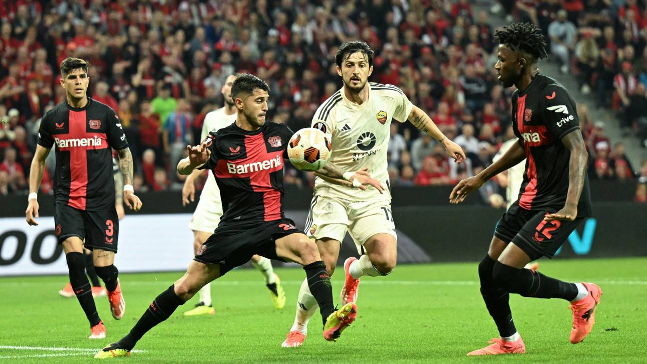 Triple-Traum lebt: Bayer zittert sich ins Finale