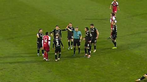 Die Highlights der Partie FC Viktoria Köln - SV Sandhausen aus der 3. Liga im Video.