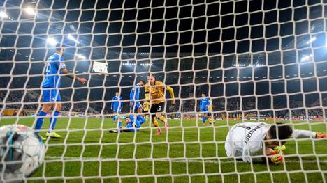 Der vermeintliche Ausgleichstreffer von Patrick Schmidt ist Grund für den Einspruch von Dynamo Dresden