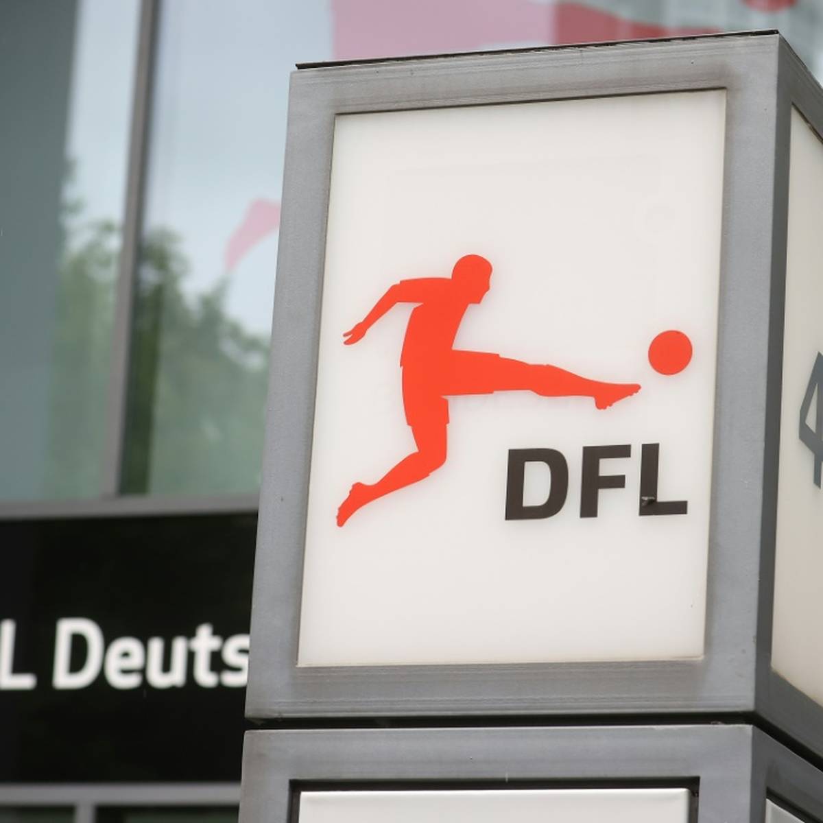 Die Deutsche Fußball-Liga hat eine Online-Plattform zum gesellschaftlichen und sozialen Engagement des deutschen Profifußballs ins Leben gerufen.