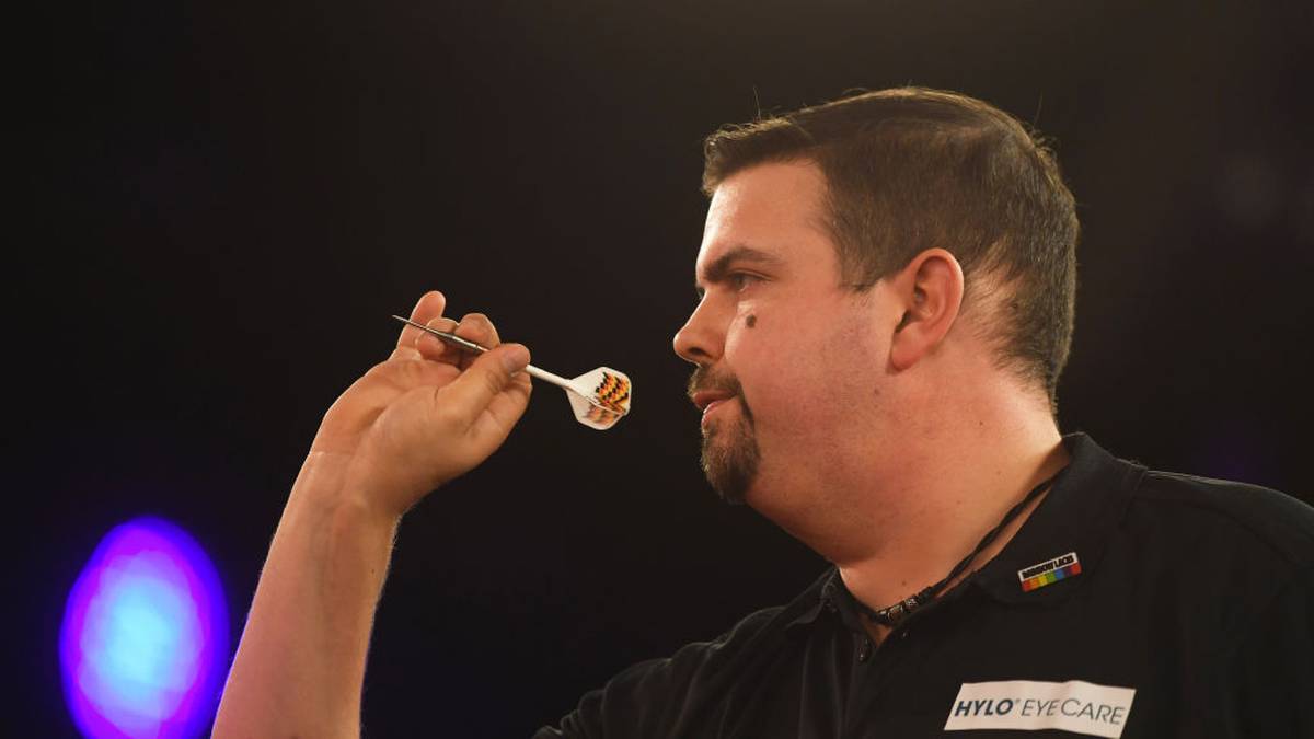 GABRIEL CLEMENS vs. Benito van de Pas (18.12.): Nach dem mit Abstand besten Jahr seiner Karriere will Deutsche auch im Ally Pally für Furore sorgen. Mit Benito van de Pas hat der "German Giant" aber einen der gefährlichsten Auftaktgegner im Draw