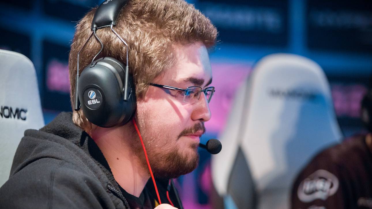 Smittyj und Dignitas schlagen CLG
