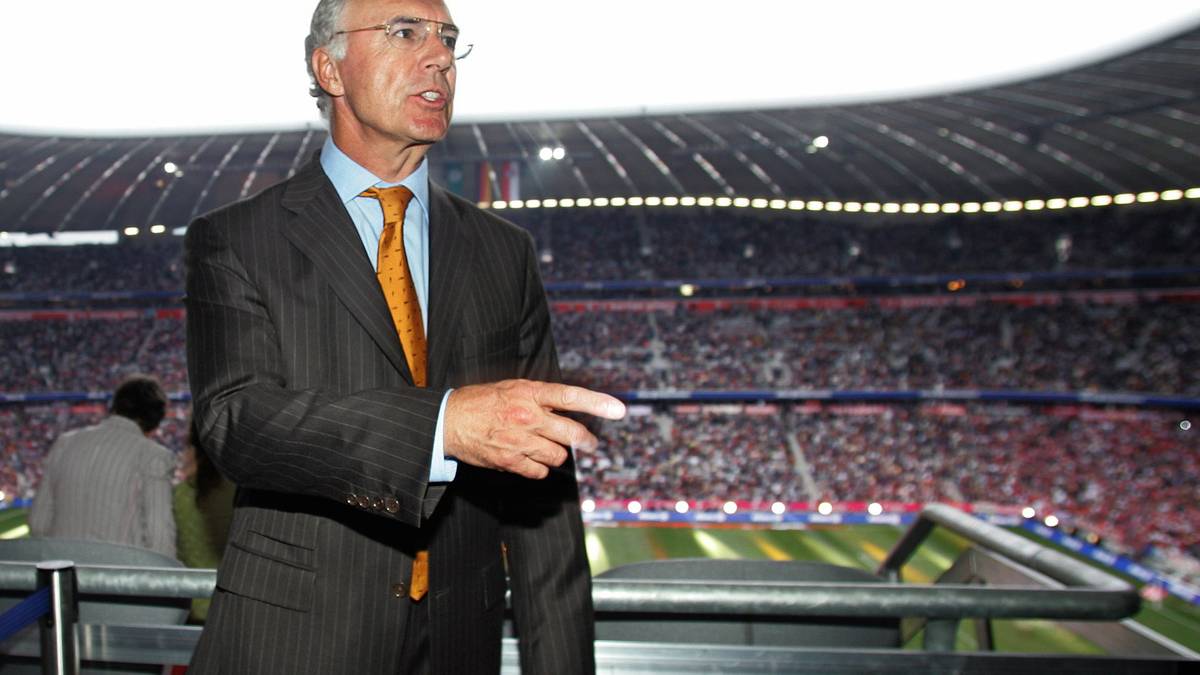 Ob Beckenbauer der Allianz Arena eines Tages auch überdrüssig werden wird? Zum Höhepunkt der Debatte um die Zukunft des Olympiastadions sagte er jedenfalls: "Es wird sich doch noch ein Terrorist finden, der das Olympiastadion wegsprengt." Ein typischer Franz, der schon immer beinahe gleichzeitig Kaiser und Hofnarr sein konnte