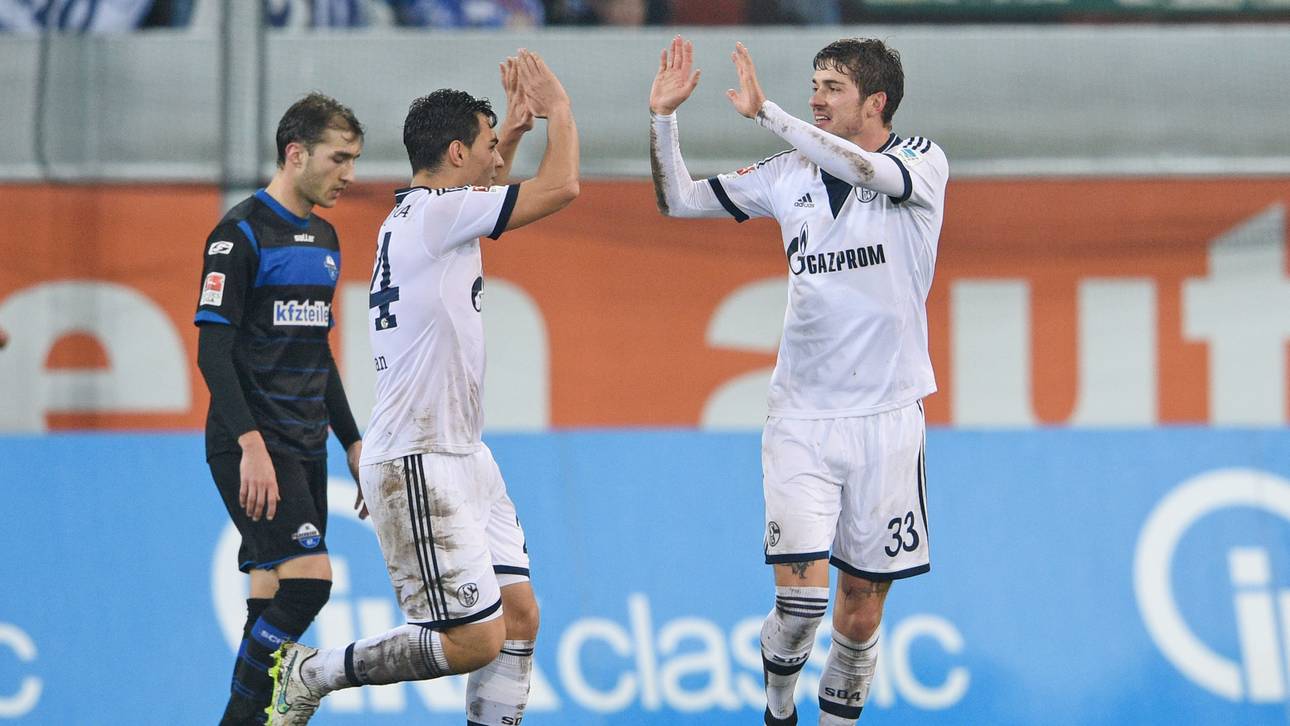 Schalke 04 dreht Spiel in Paderborn