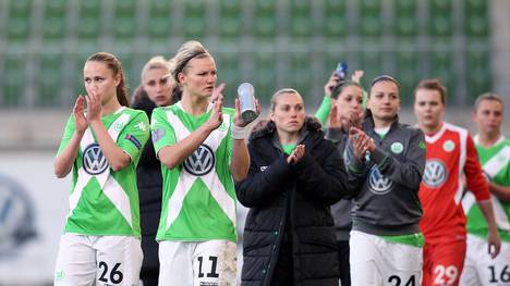 VfL Wolfsburg v Paris St. Germain - UEFA Women's Champions League