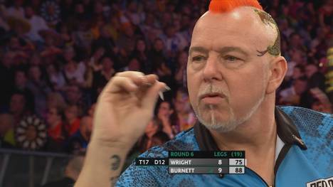 Peter Wright scheitert auch bei den Darts UK Open früh und muss sich gegen Außenseiter Richie Burnett mit 8:10 geschlagen geben. 