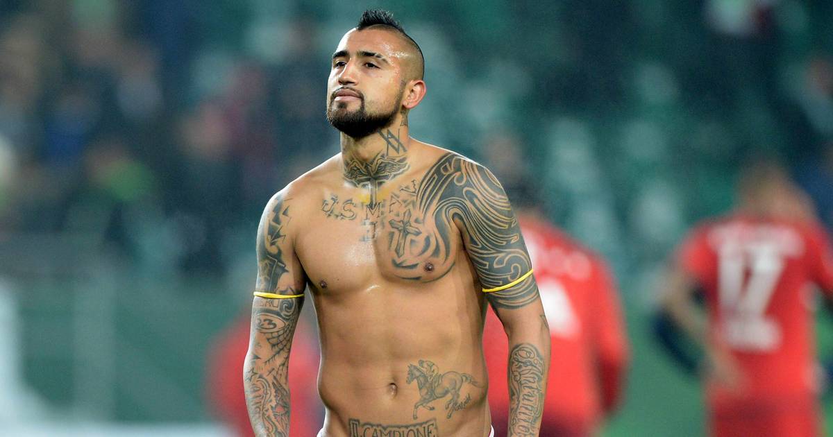 Arturo Vidal Vom Fc Bayern Munchen Spricht Bei Sport1 Uber Seine Tattoos