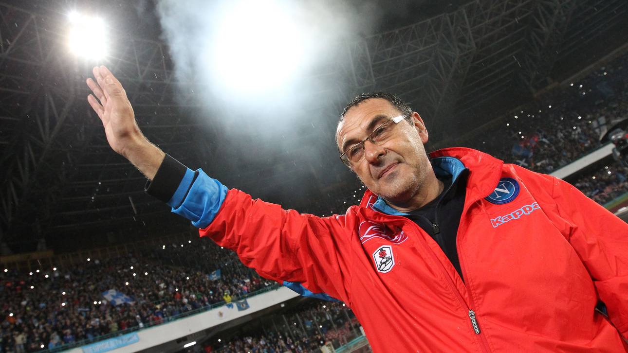 Neapel verlängert mit Sarri