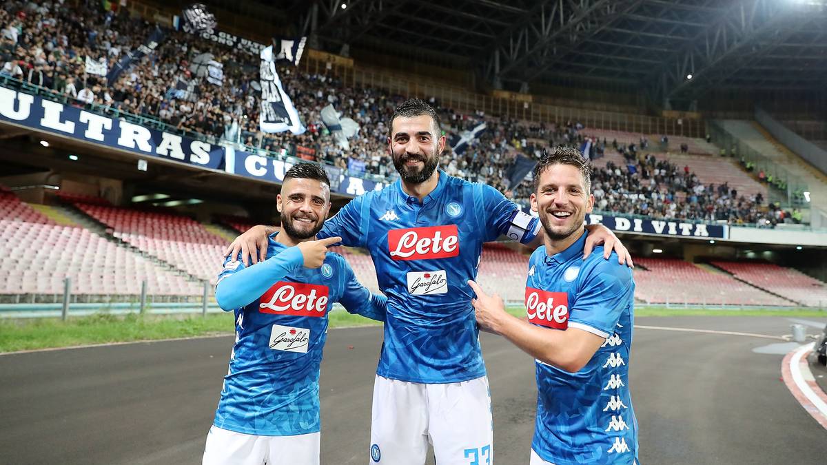 PLATZ 17: SSC Neapel (5 Spiele, 12 Punkte)