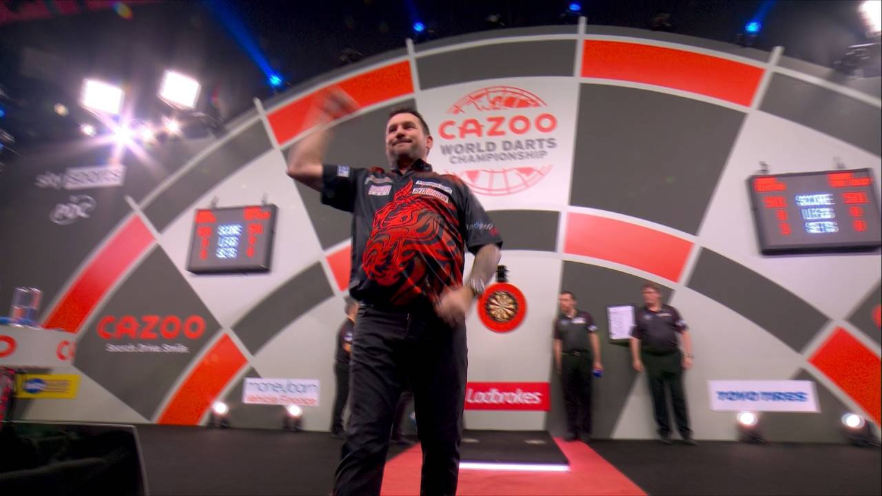 Darts WM 2023: Jonny Clayton überrollt Danny van Trijp 3:0