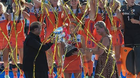 Mülders ist Interimscoach des Oranje-Teams der Frauen