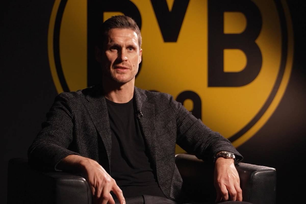 Sportdirektor Sebastian Kehl spricht nach seiner Vertragsverlängerung über die Ziele von Borussia Dortmund in der Rückserie.