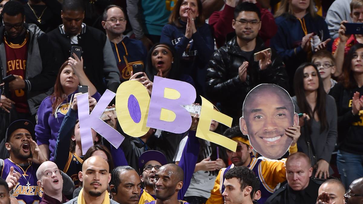 Trotz des Auswärtsspiels wird die "Black Mamba" frenetisch gefeiert