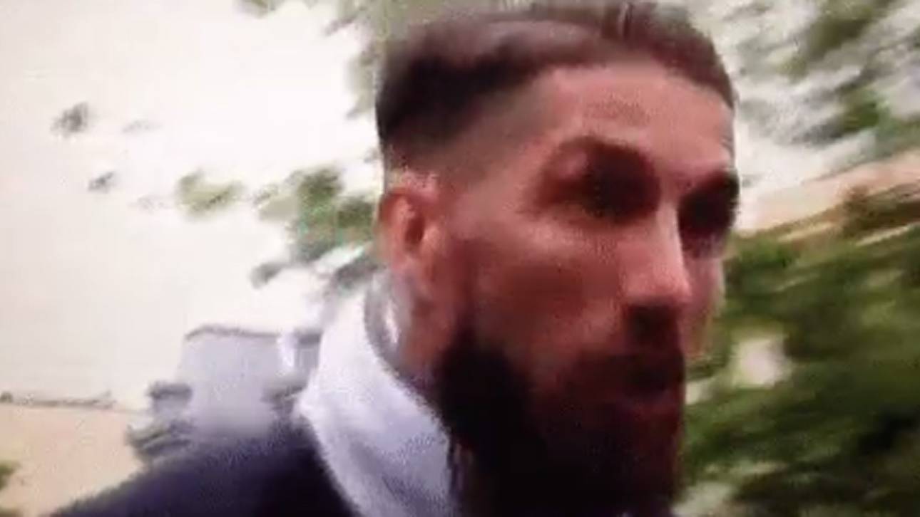 Auf Party-Bus: Ramos fast von Ast rasiert