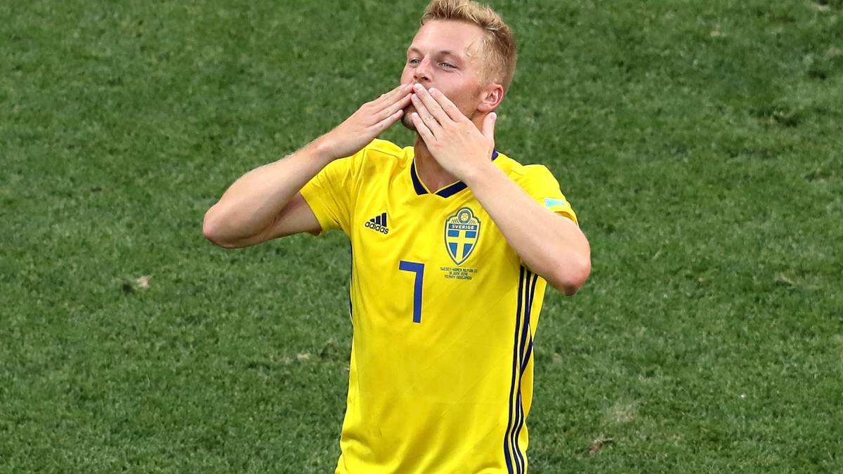SEBASTIAN LARSSON: Bringt englische Härte ins Spiel der Schweden. Stark bei Standards. Aber schwach gegen Südkorea. Zu wenig, um gegen Kroos zu bestehen. Punkt für Deutschland - 5:3