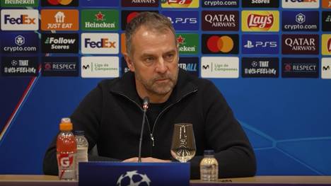 Nach dem Einzug ins Viertelfinale der Champions League schwärmt Barcelonas Trainer Hansi Flick von Lamine Yamal und Pedri. Yamals Tor gibt ihm neues Selbstvertrauen, während Pedri laut Flick auf seiner Position der Beste der Welt ist.