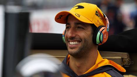 Das Cockpit von Mick Schumacher ist weiterhin in der Verlosung. Hartnäckig sucht Haas nach Alternativen für den jungen Deutschen. Ein Kandidat soll auch Daniel Ricciardo sein.