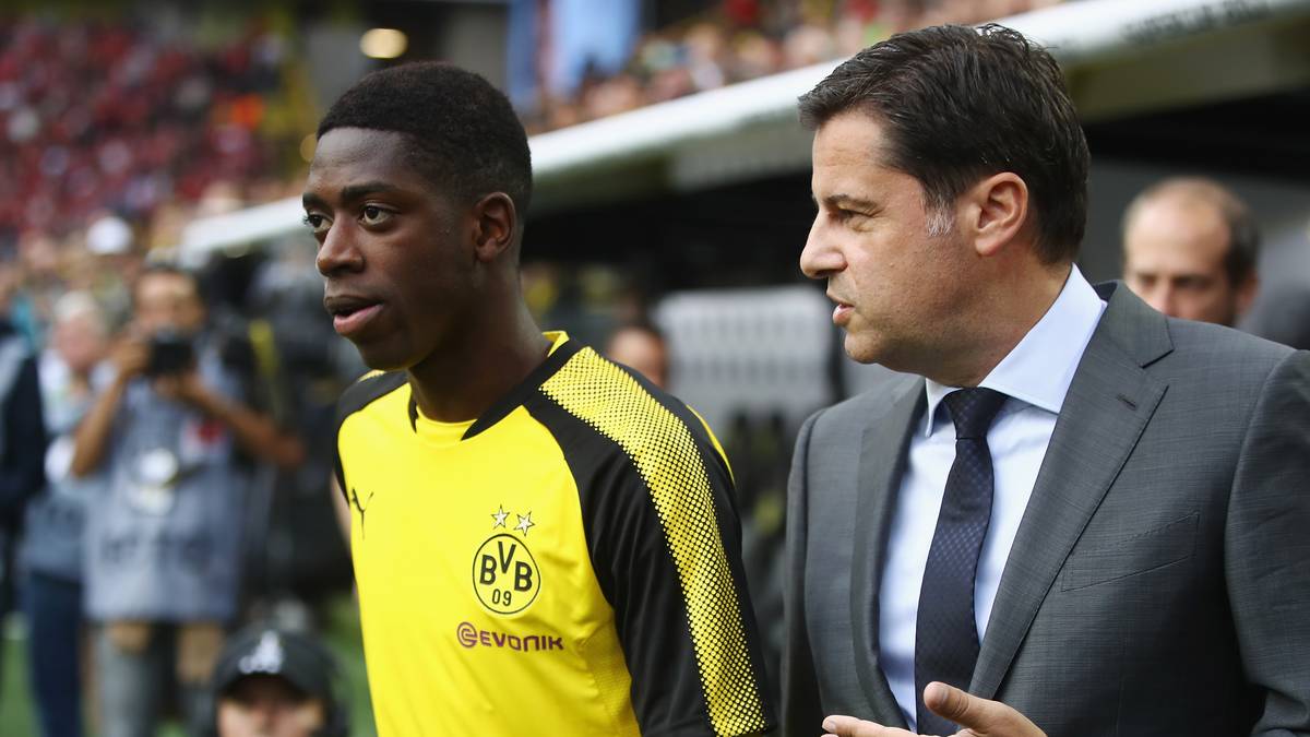 OUSMANE DEMBELE: Der BVB hatte diesbezüglich bereits seine Erfahrungen gemacht. Der heute 21-jährige Senkrechtstarter fehlte unentschuldigt beim Training - und wurde daraufhin suspendiert. Auch eine Geldstrafe soll verhängt worden sein. Mit seinem Streik wollte der Offensivspieler einen Wechsel zu FC Barcelona provozieren - im Endeffekt mit Erfolg. Dieses Verhalten kannte man da bereits schon vom jungen Franzosen...